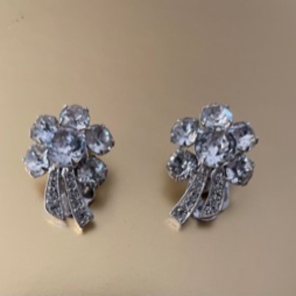 Eisenberg Ice Jewelry - Vintage Eisenberg Ice Rhinestone Earrings